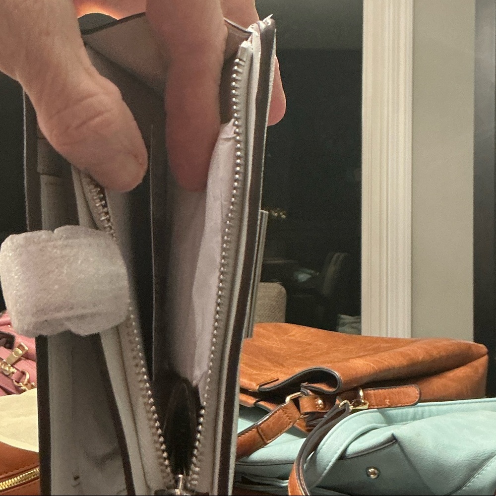 Kate Spade Metallic Silver Wallet - Picture 4 of 4